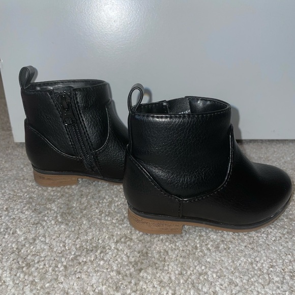 Cat and Jack Toddler Boots - Picture 2 of 5